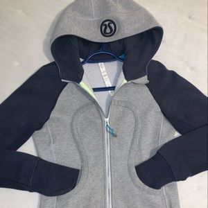 LULULEMON SCUBA ZIP HOODIE